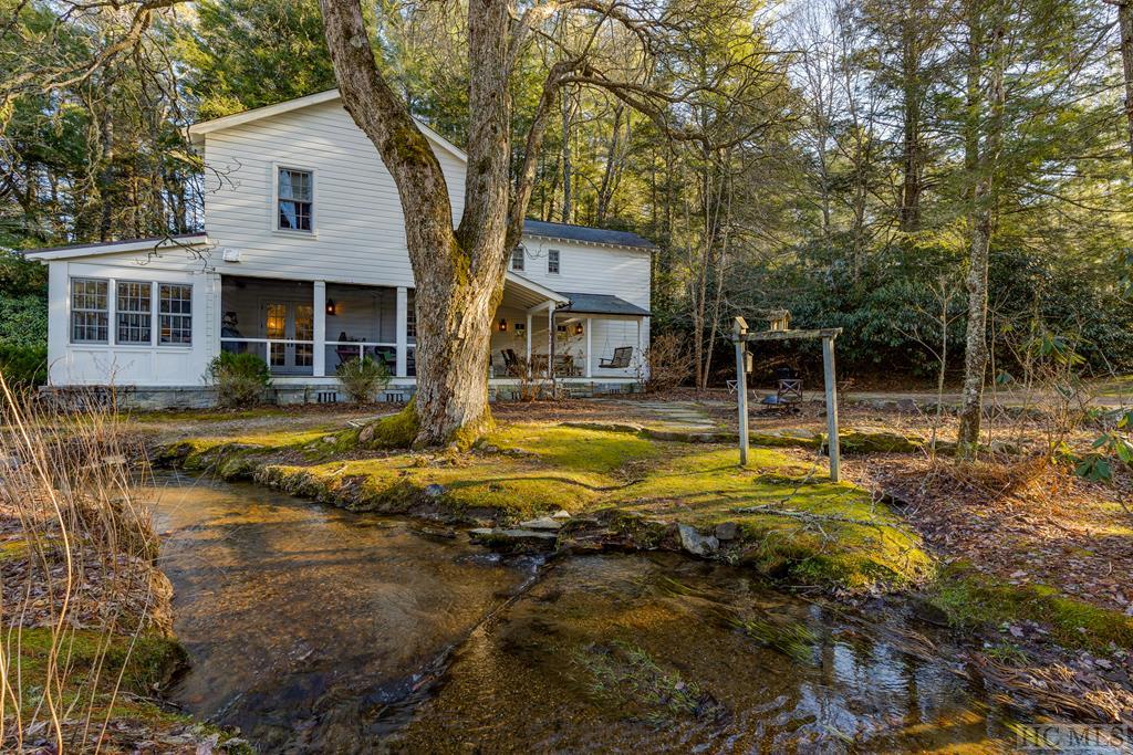 1290 Dillard Road