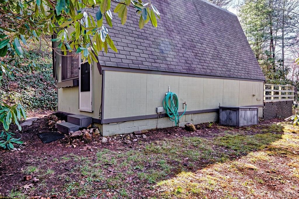 100 Owl Pine Lane