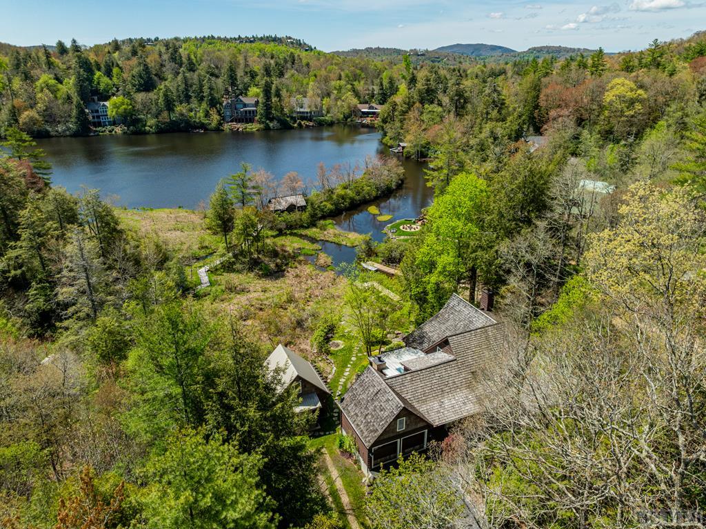 64 Boathouse Lane