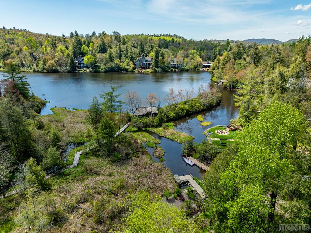 64 Boathouse Lane