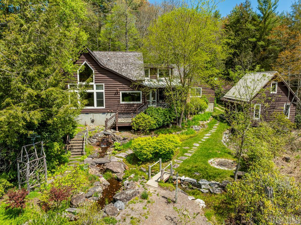 64 Boathouse Lane