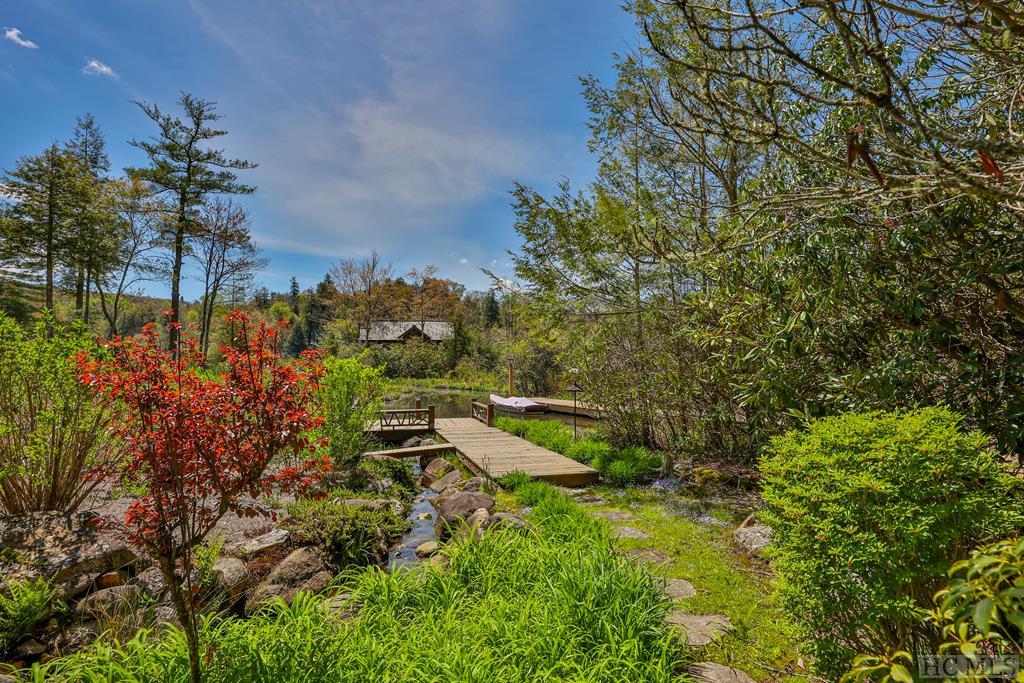 64 Boathouse Lane