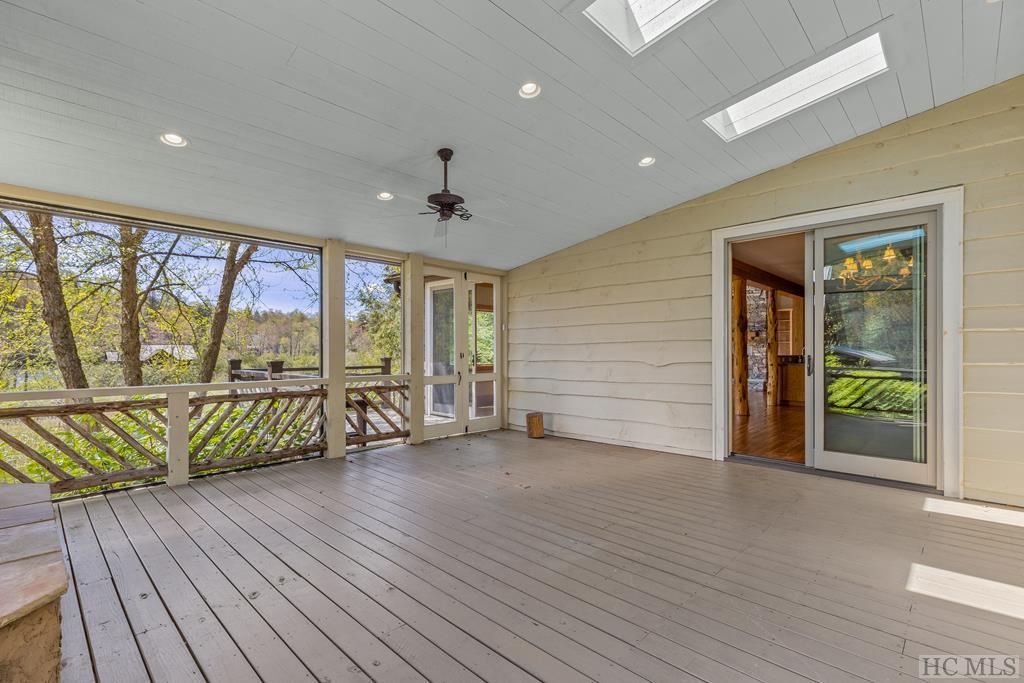 64 Boathouse Lane
