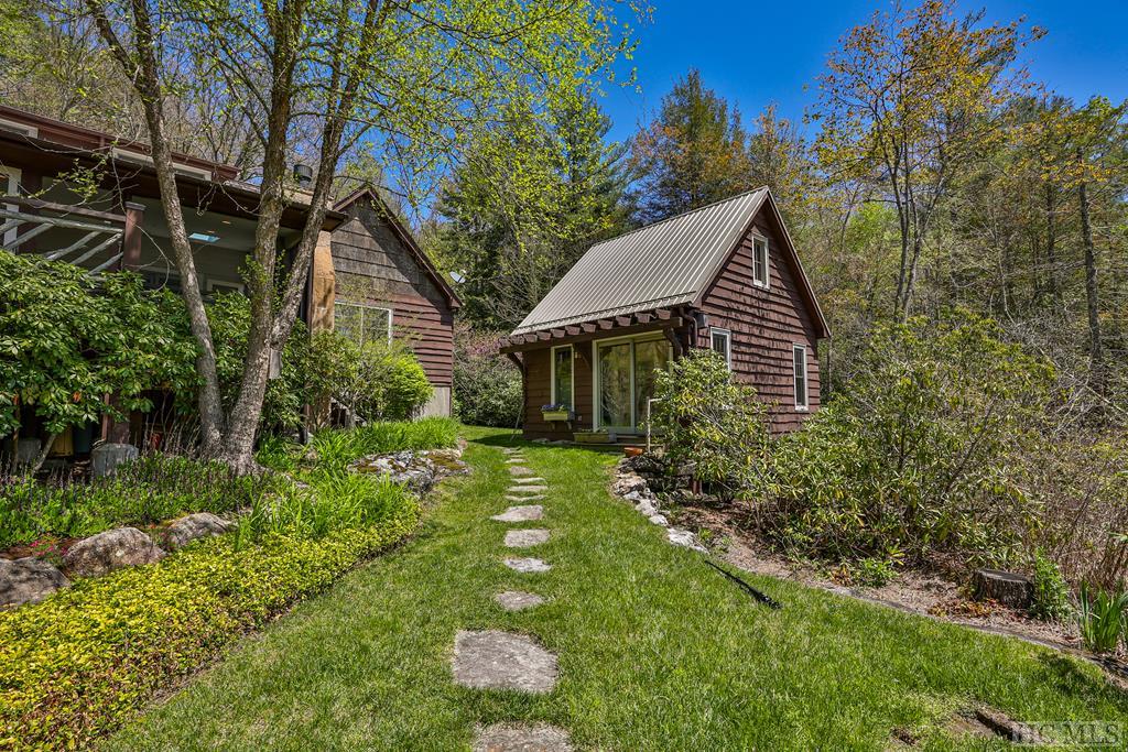64 Boathouse Lane
