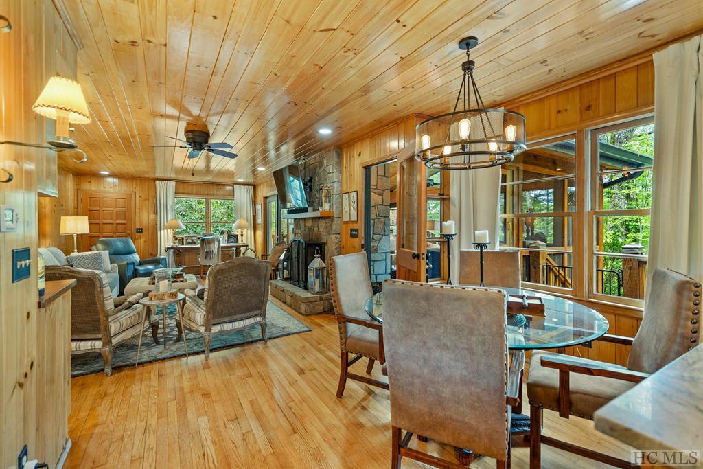 203 Rolling Acres Drive