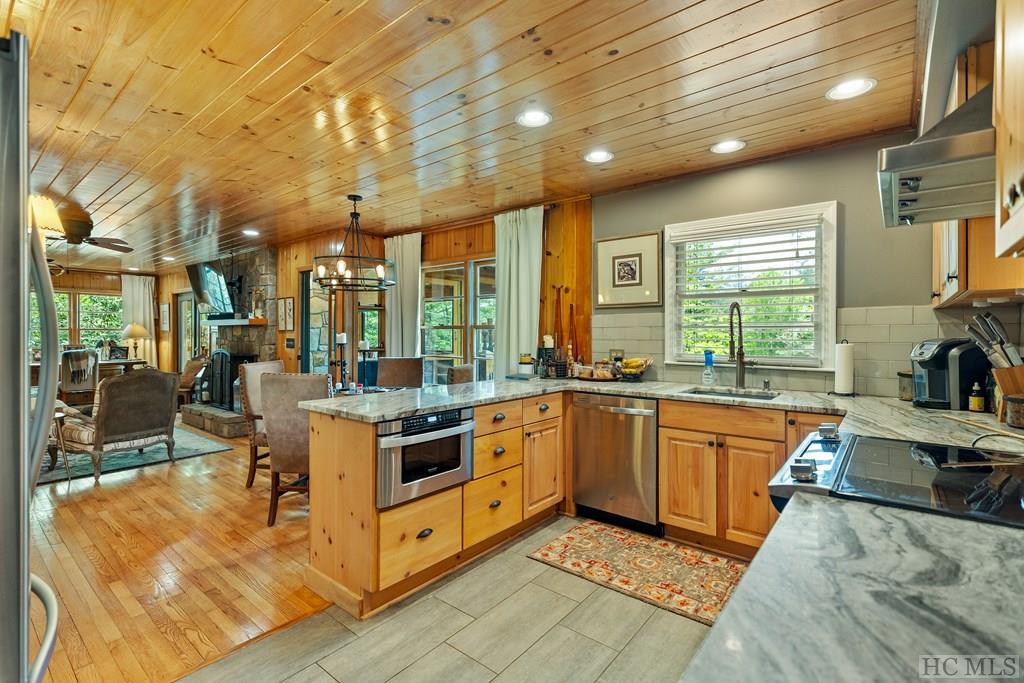 203 Rolling Acres Drive