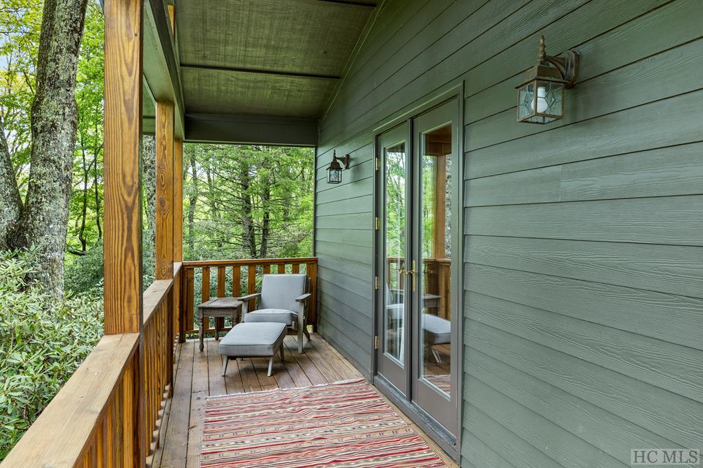 203 Rolling Acres Drive