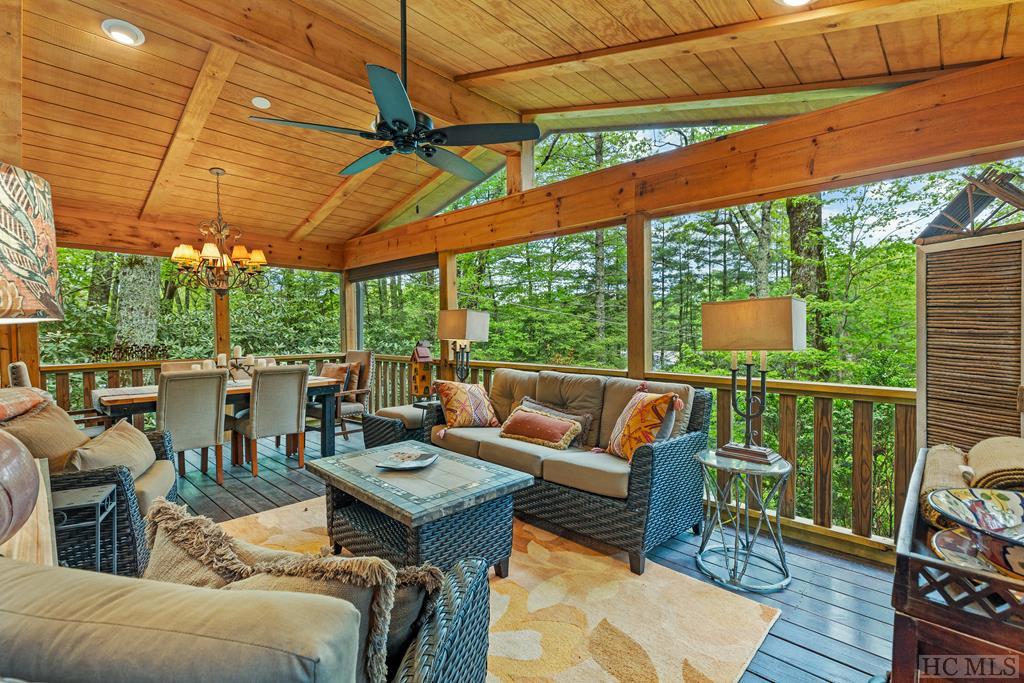 203 Rolling Acres Drive