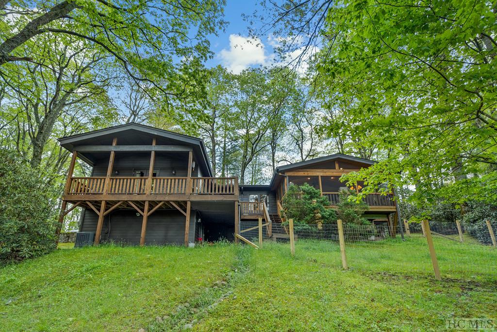 203 Rolling Acres Drive