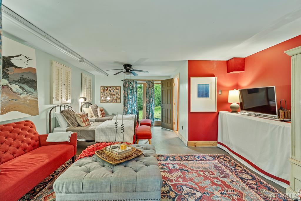 203 Rolling Acres Drive