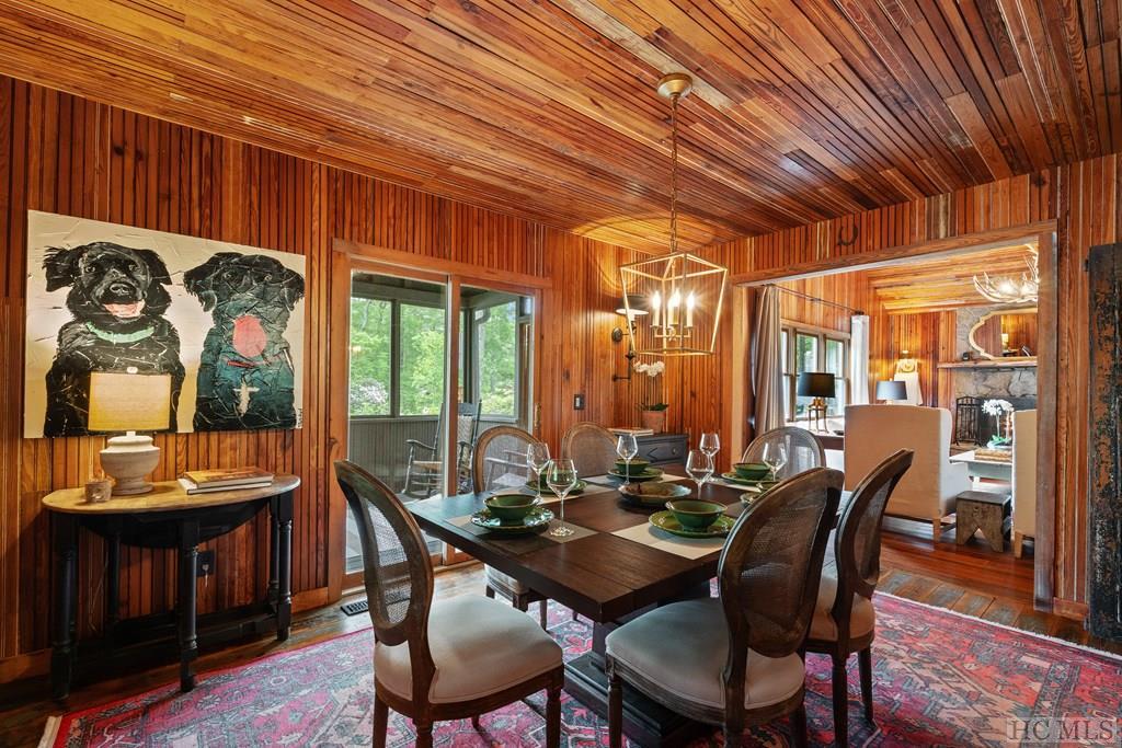 1209 Hickory Hill Road