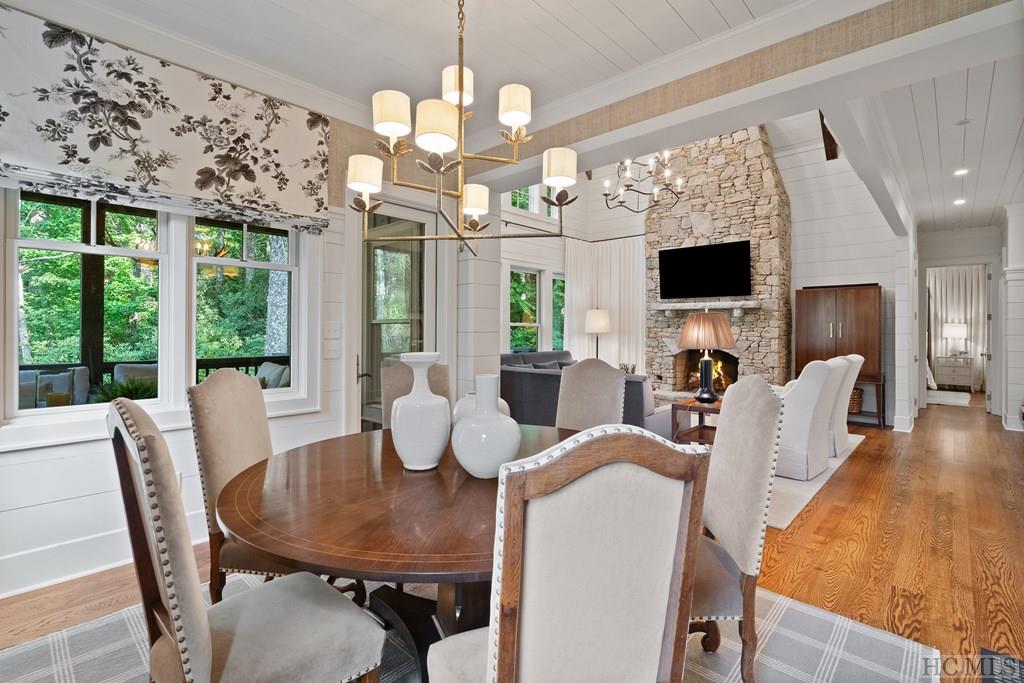 64 Hemlock Ridge