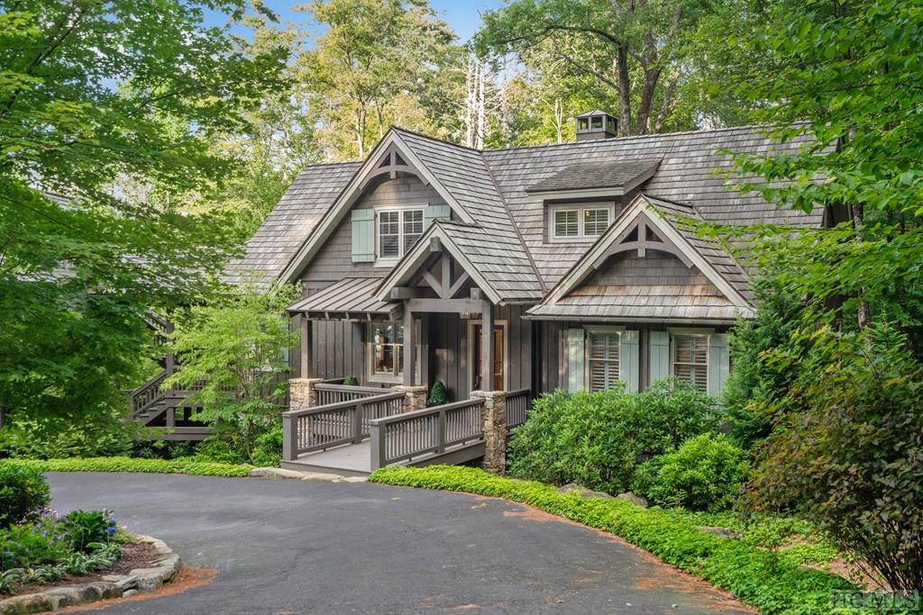 64 Hemlock Ridge