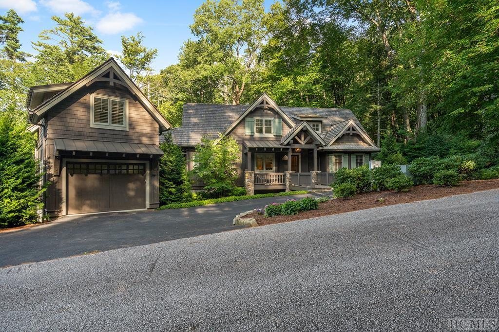 64 Hemlock Ridge