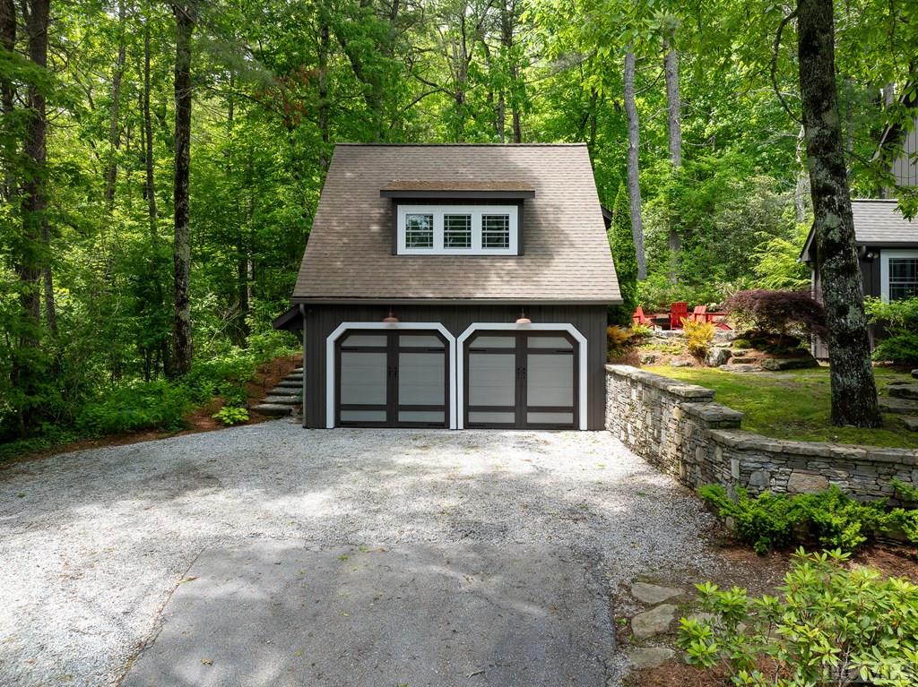 662 Wyanoak Road