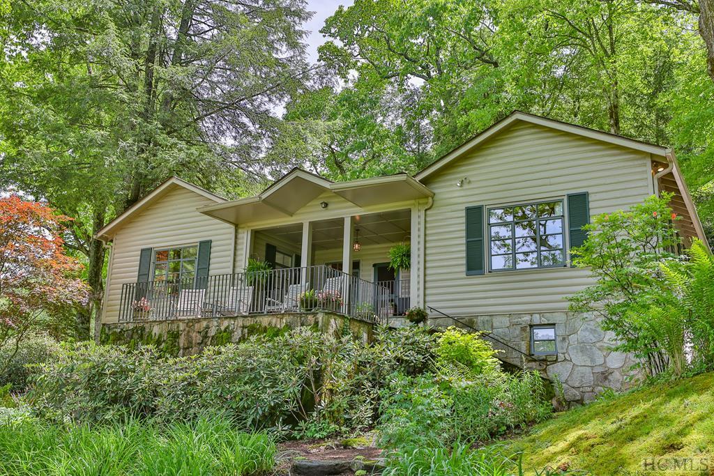 210 Moorewood Road