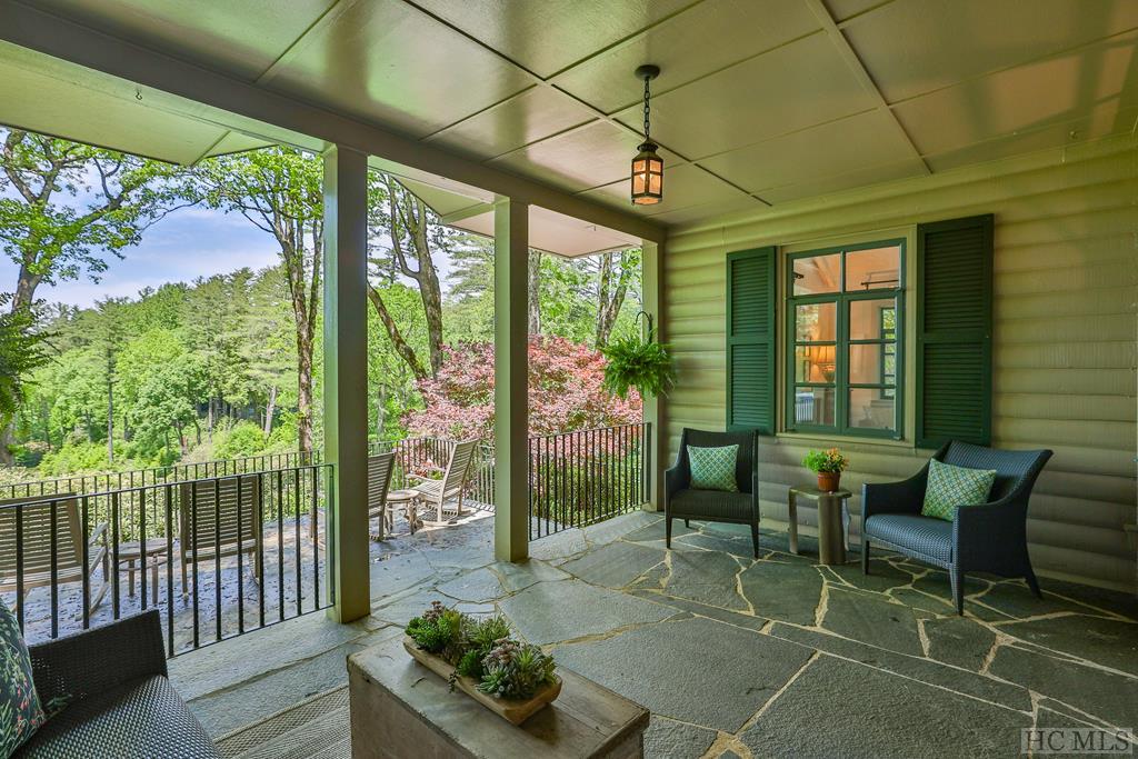 210 Moorewood Road