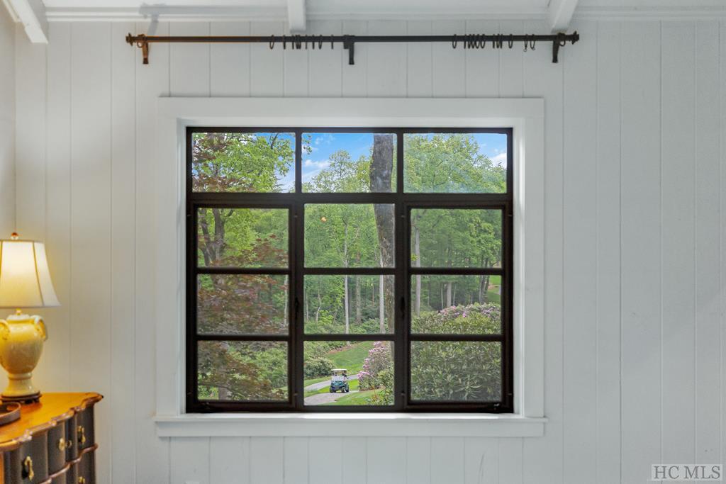 210 Moorewood Road