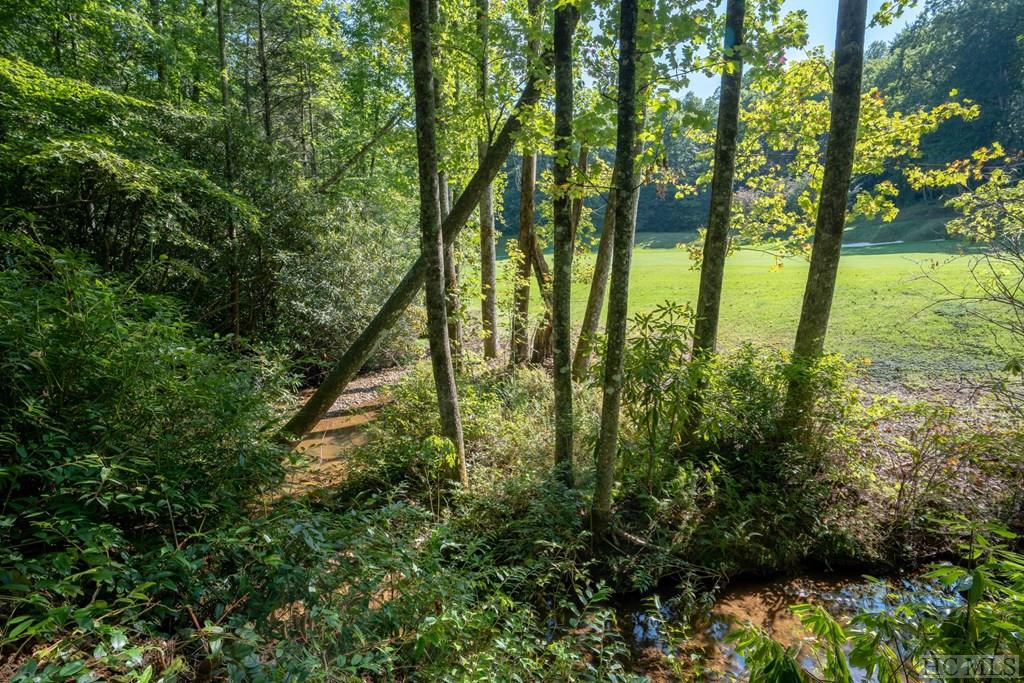 45/46R Keowee Trail