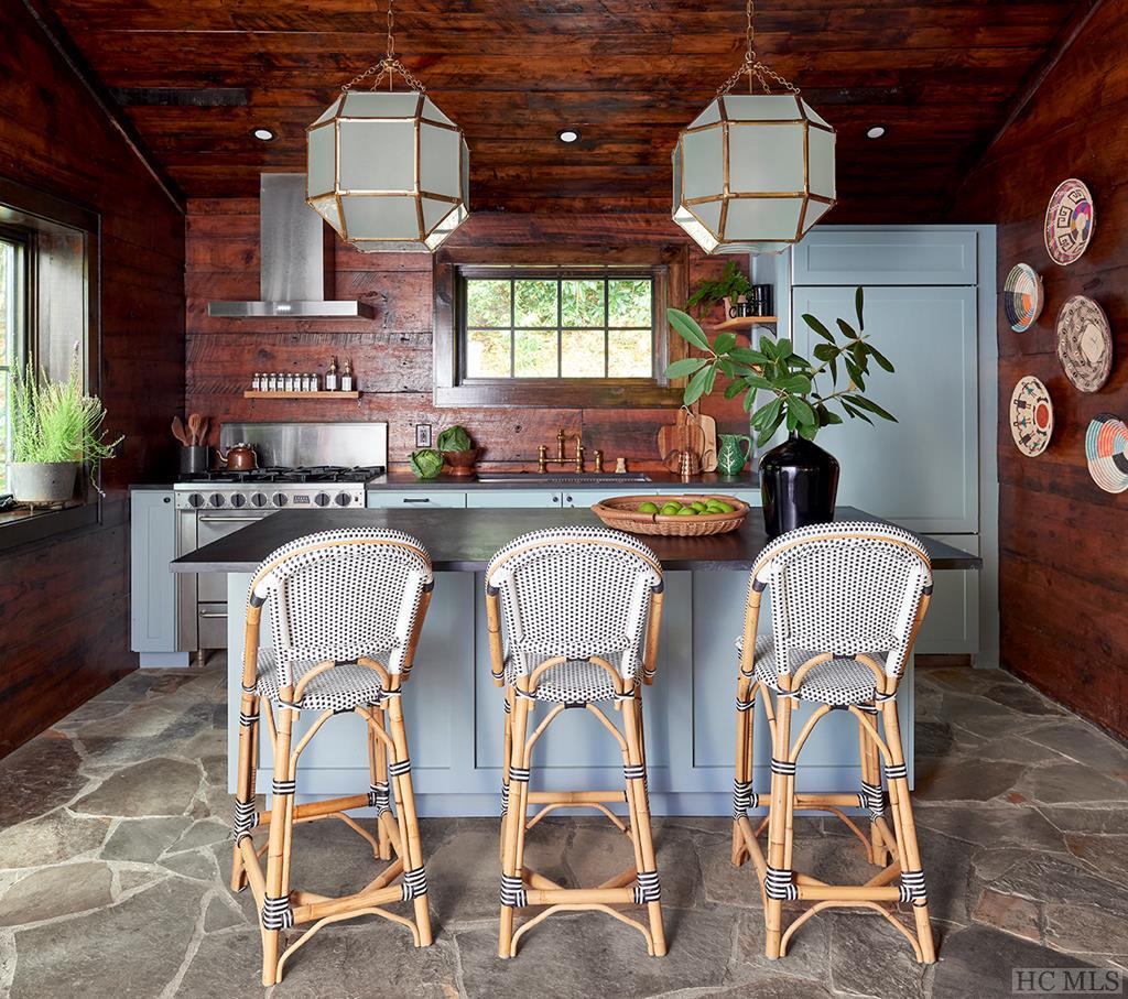 1451 Flat Mountain Road