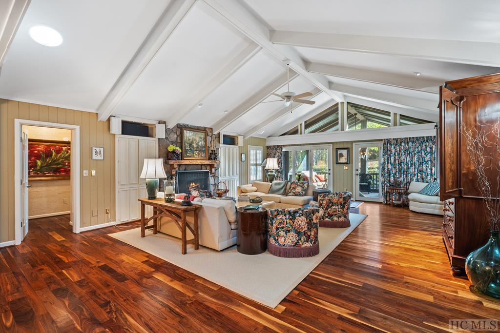 1320 Cobb Road