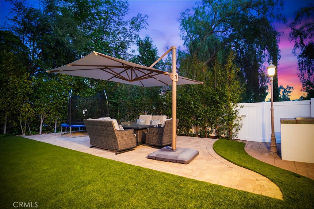 7044 Scarborough Peak Drive