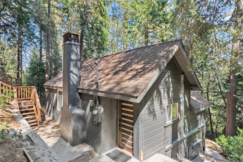 829 Sierra Vista Drive