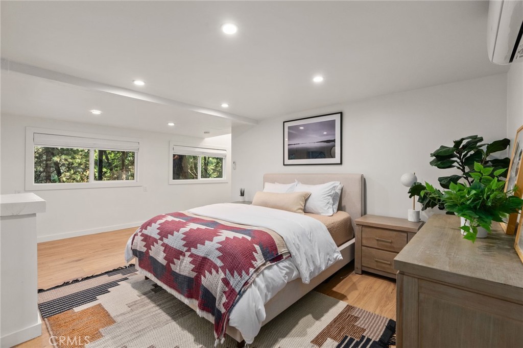 829 Sierra Vista Drive