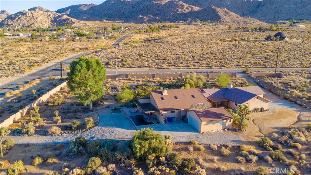 7566 Sunny Vista Road