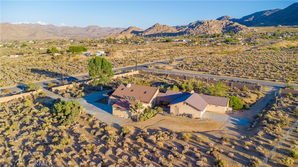 7566 Sunny Vista Road