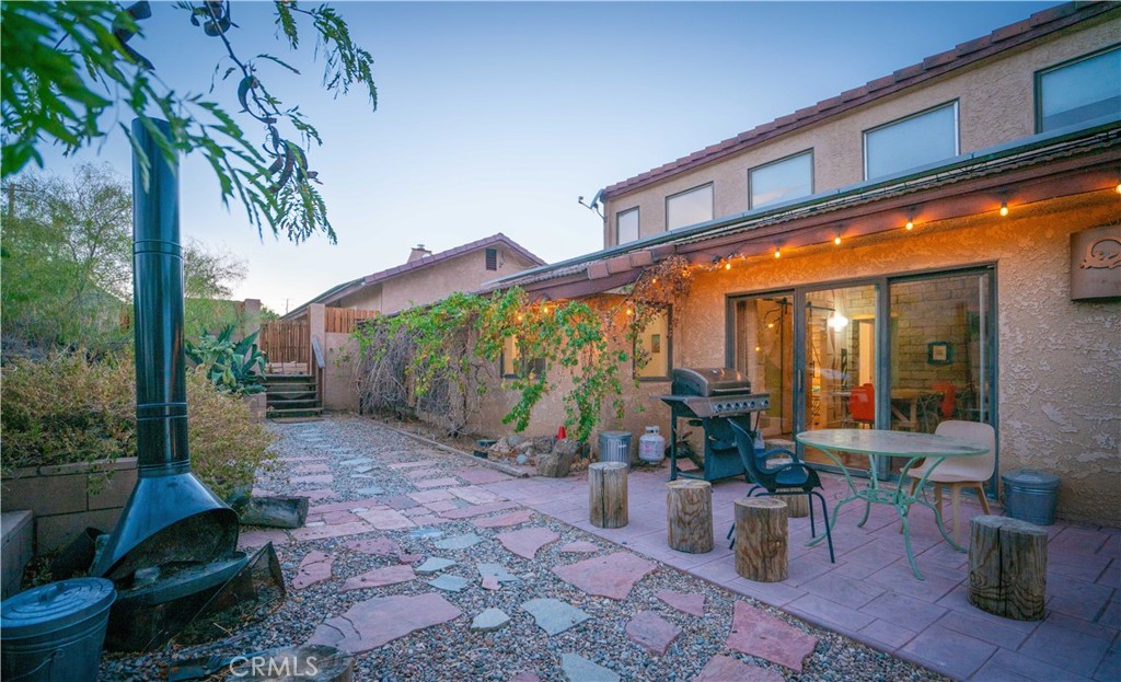 7566 Sunny Vista Road