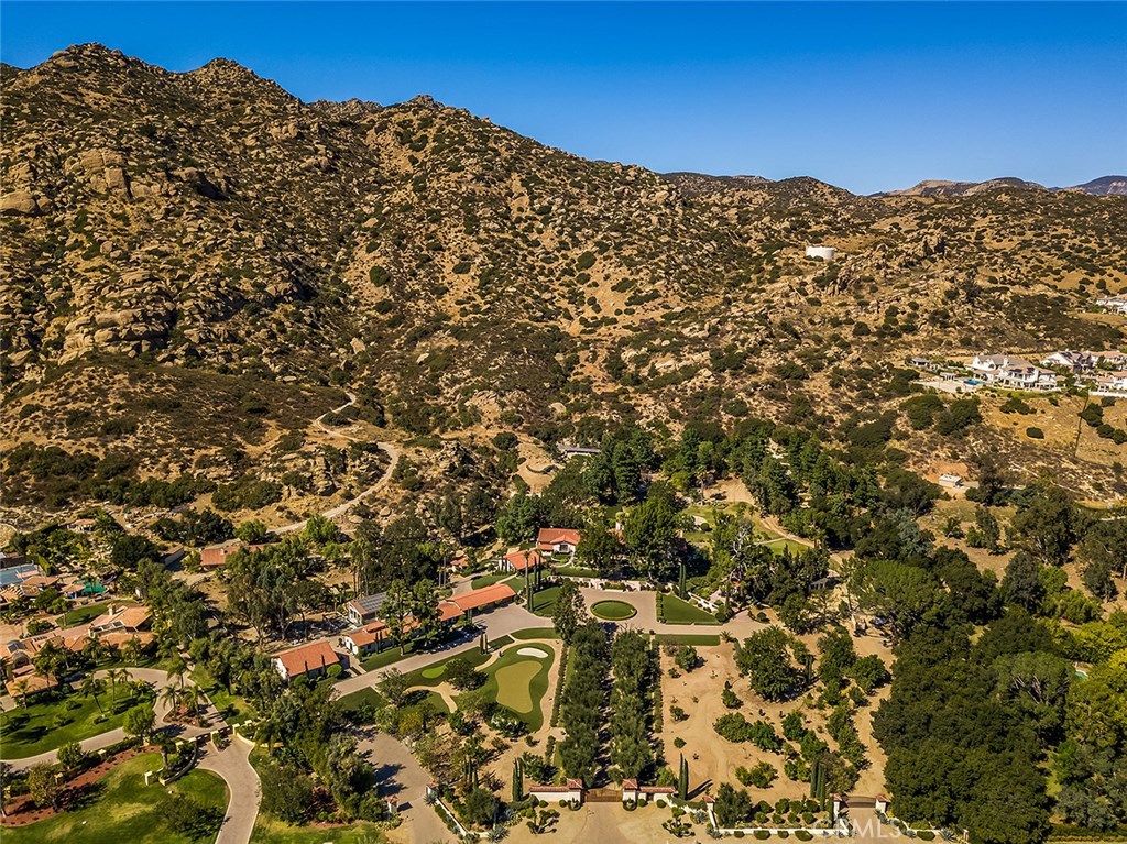 22637 La Quilla Drive