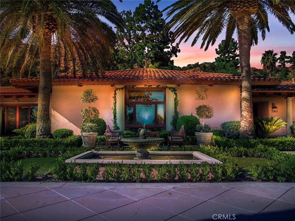 22637 La Quilla Drive