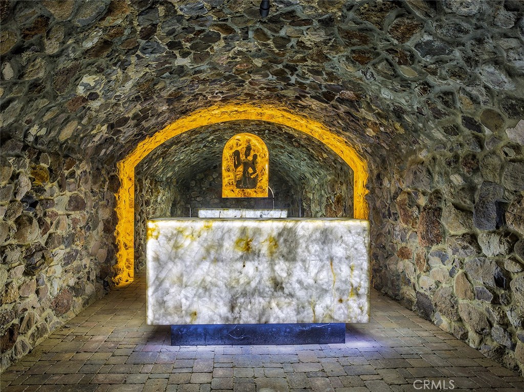 22637 La Quilla Drive