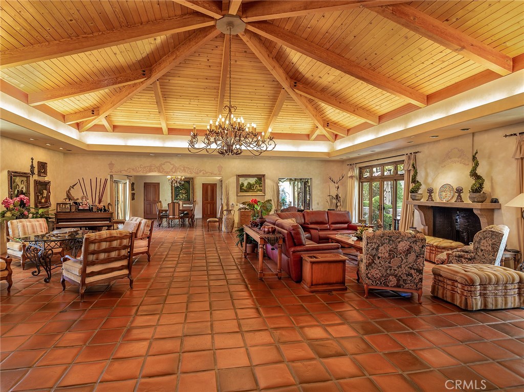 22637 La Quilla Drive