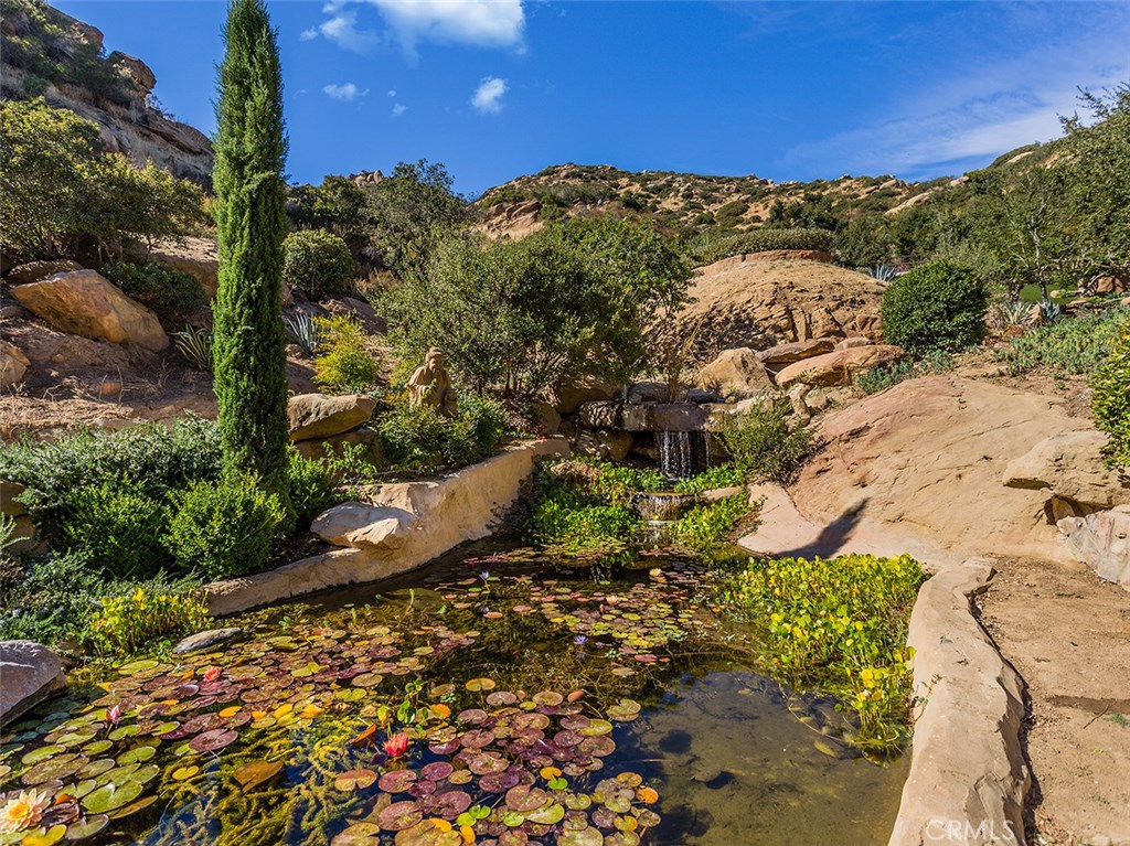 22637 La Quilla Drive