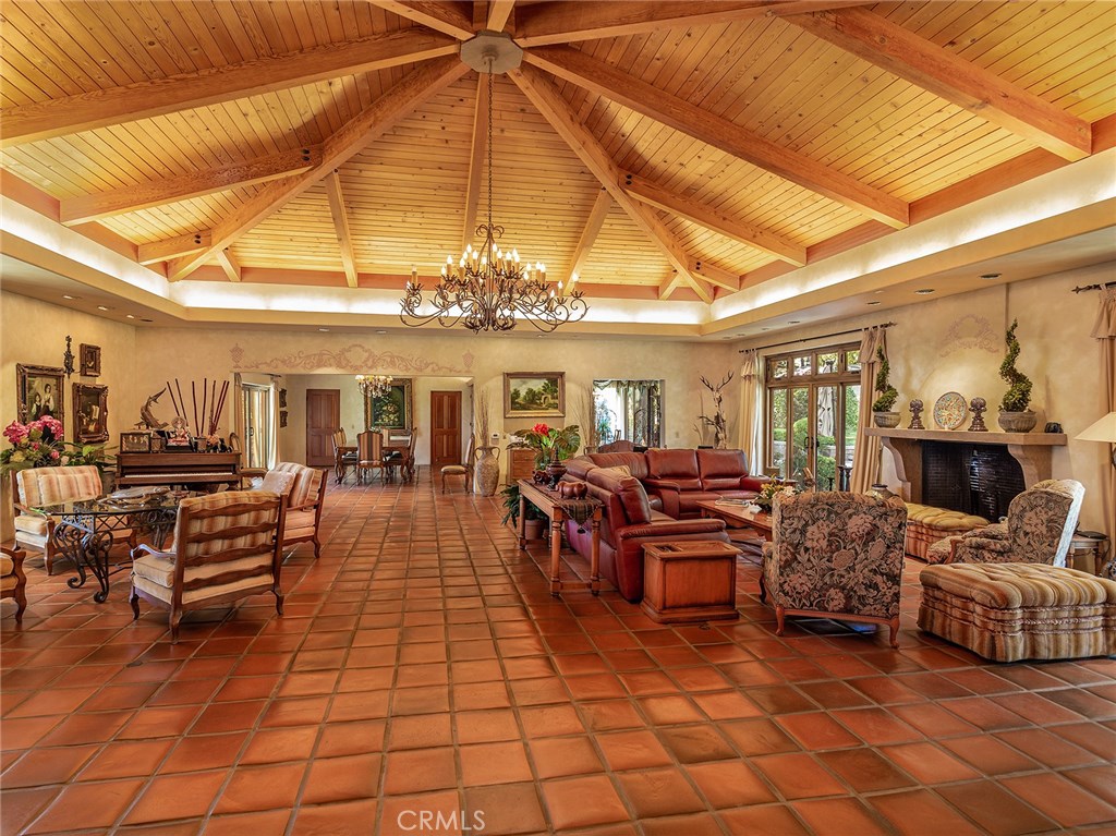 22637 La Quilla Drive