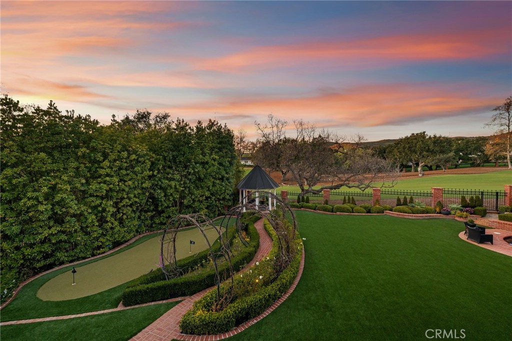 4301 Golf Course Drive