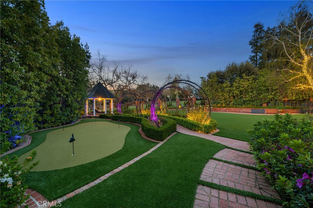 4301 Golf Course Drive