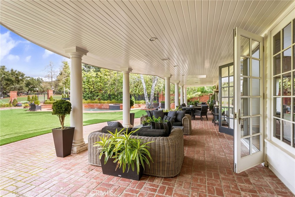 4301 Golf Course Drive