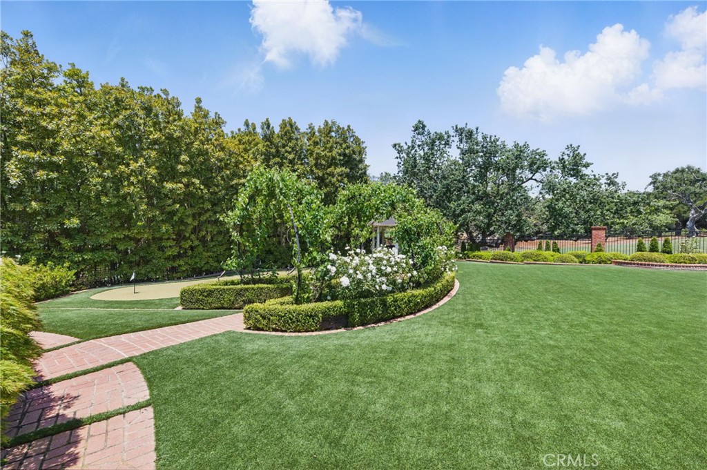4301 Golf Course Drive