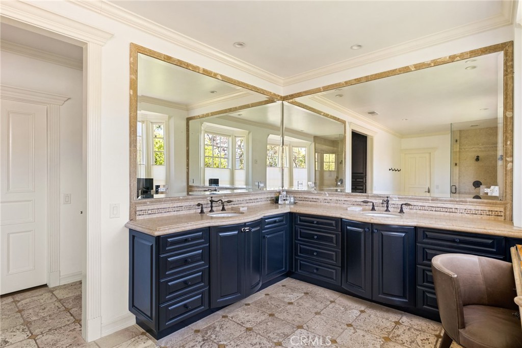 4301 Golf Course Drive