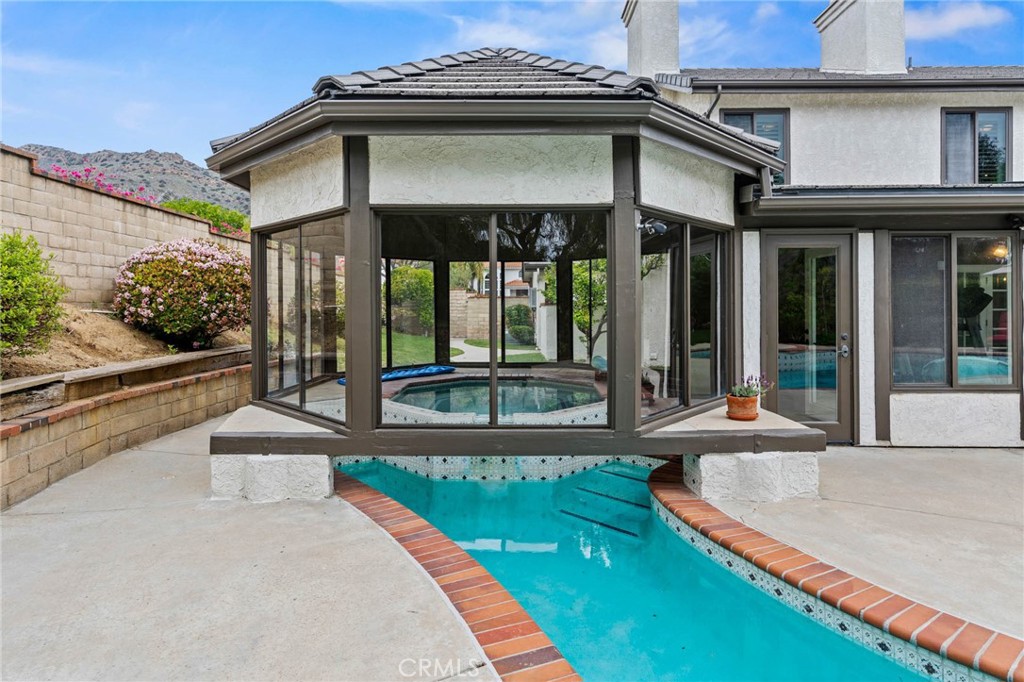 5040 Wagner Way