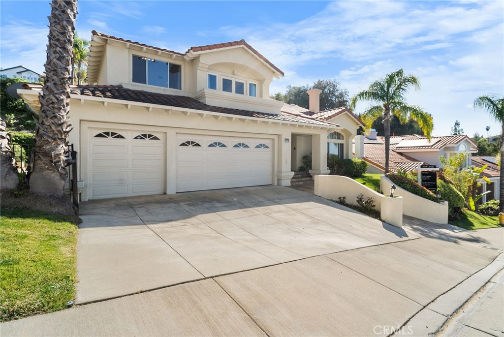 22248 Cairnloch Street