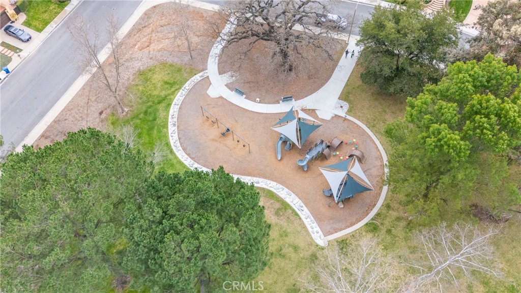 2140 Glastonbury Road