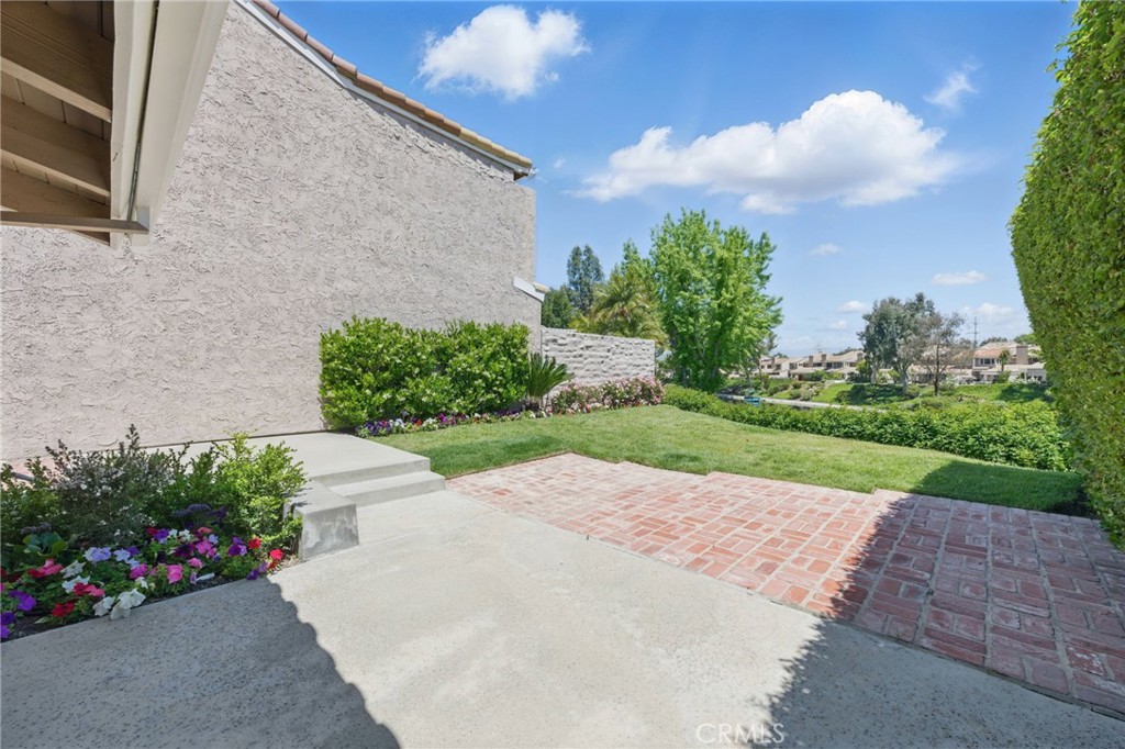 4424 Park Jazmin