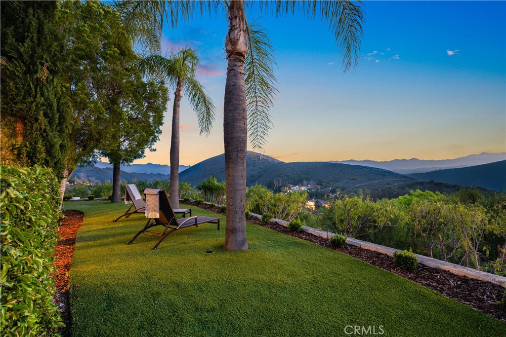1090 Vista Ridge Lane