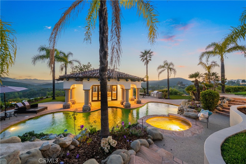 1090 Vista Ridge Lane