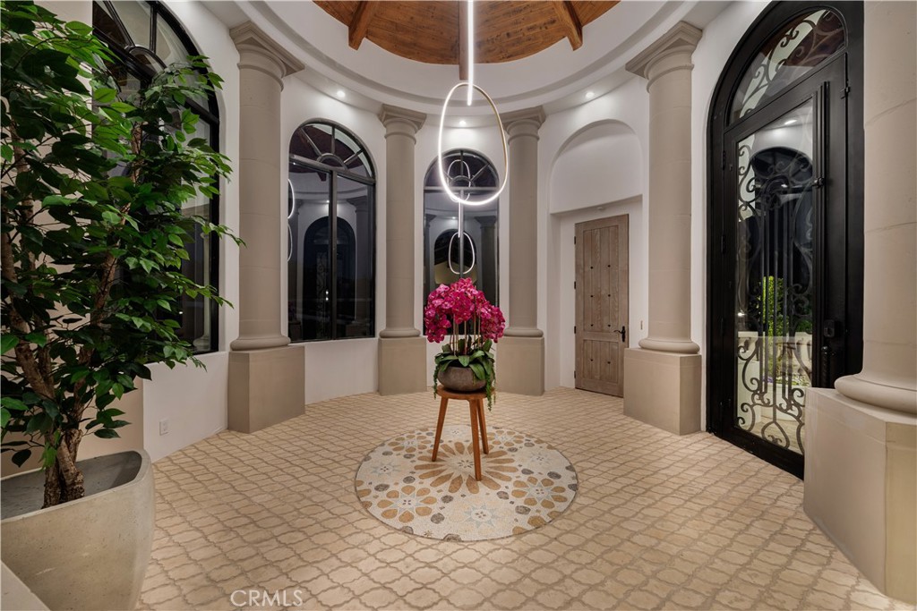 1090 Vista Ridge Lane