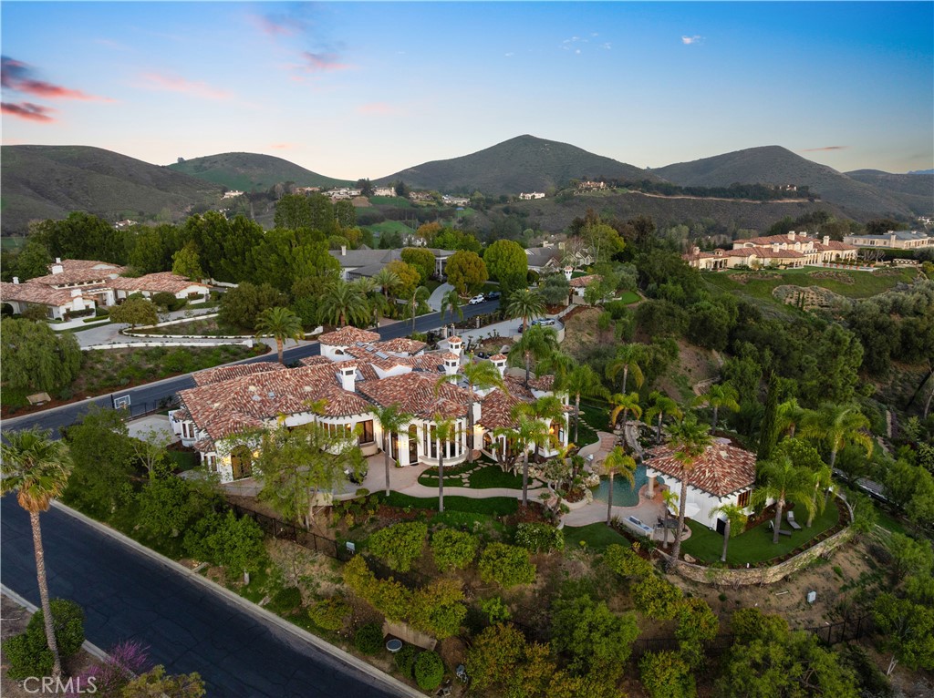 1090 Vista Ridge Lane